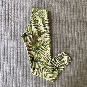 Liquido Active 7/8 Green Palm Leggings- Size S